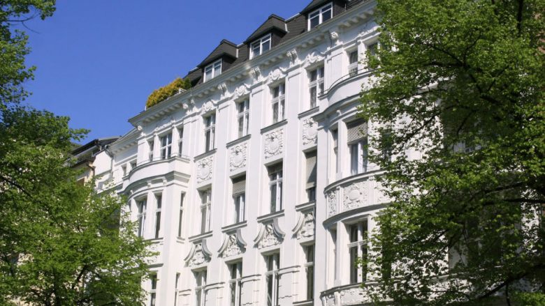 Altbau Fassade Haus Gebaudeversicherung